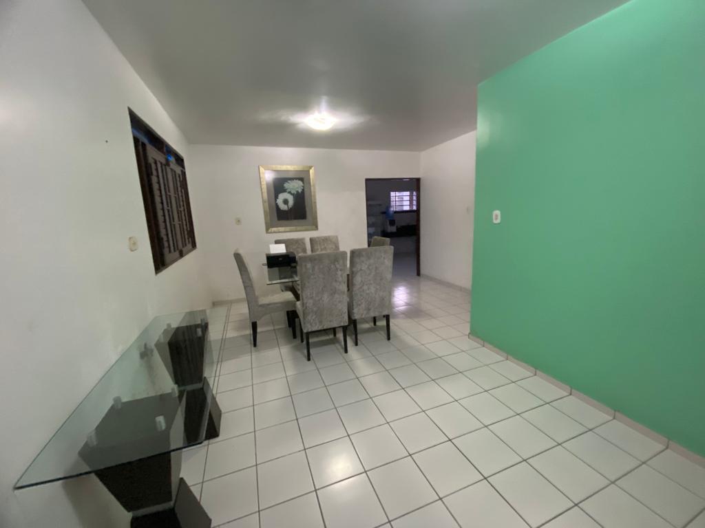 Casa à venda com 4 quartos, 335m² - Foto 7