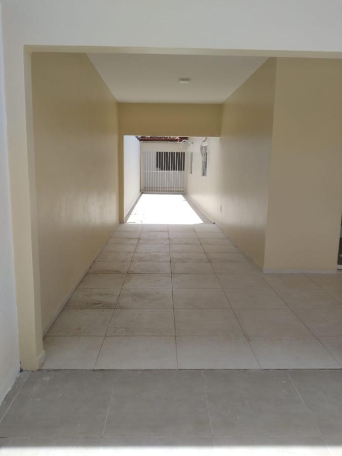 Casa à venda com 3 quartos, 300m² - Foto 3