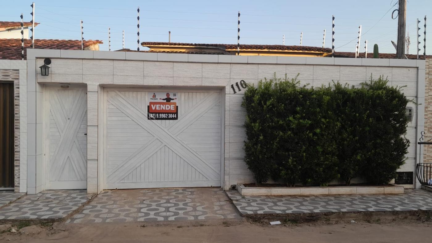 Casa à venda com 3 quartos - Foto 1