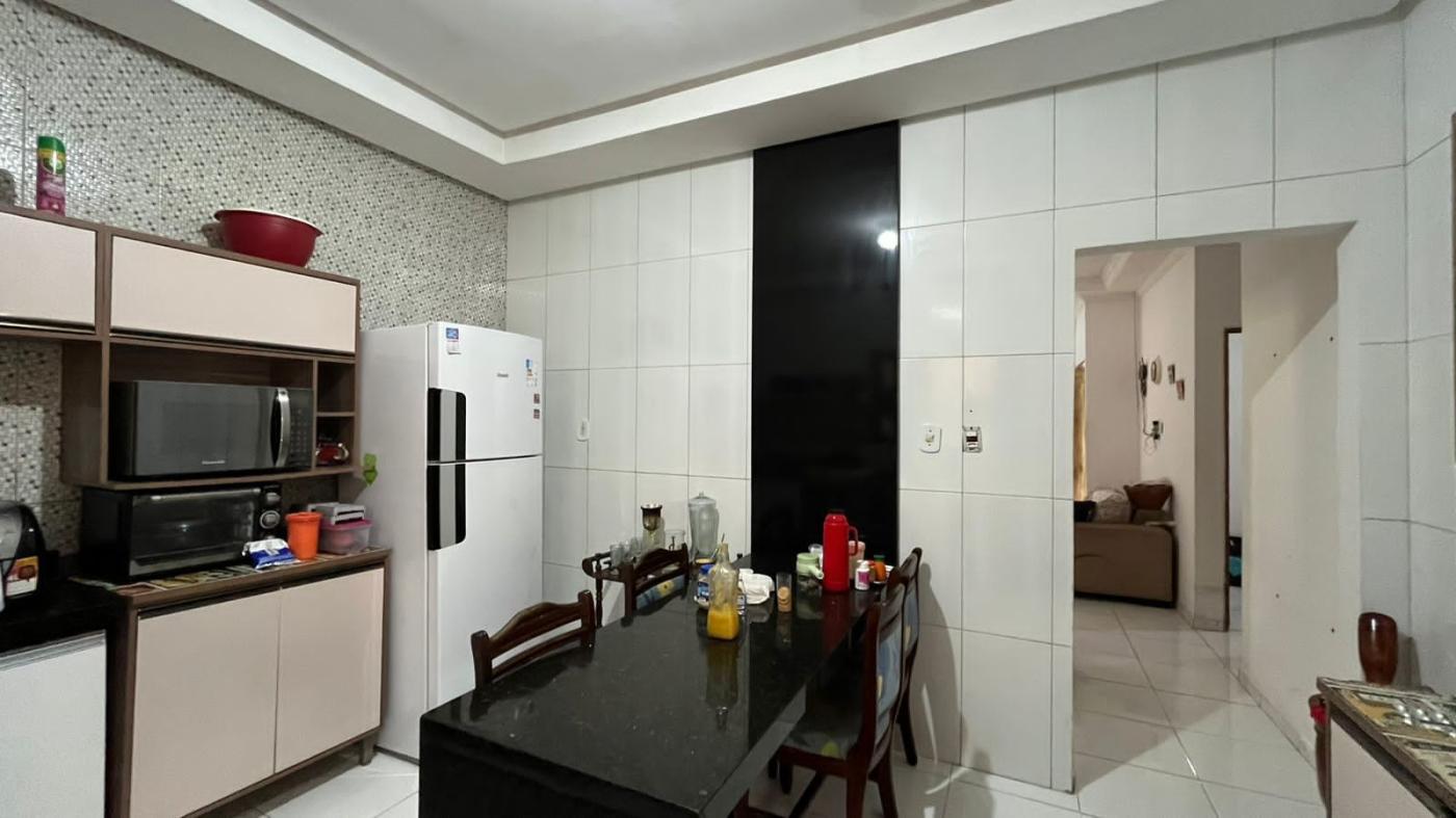 Casa à venda com 3 quartos, 162m² - Foto 6