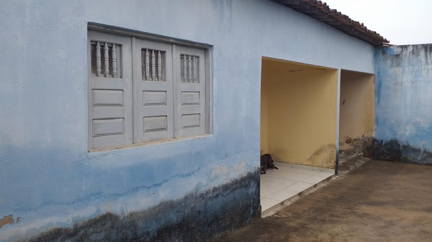 Casa à venda com 4 quartos, 130m² - Foto 3