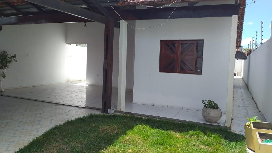 Casa à venda com 4 quartos, 250m² - Foto 4