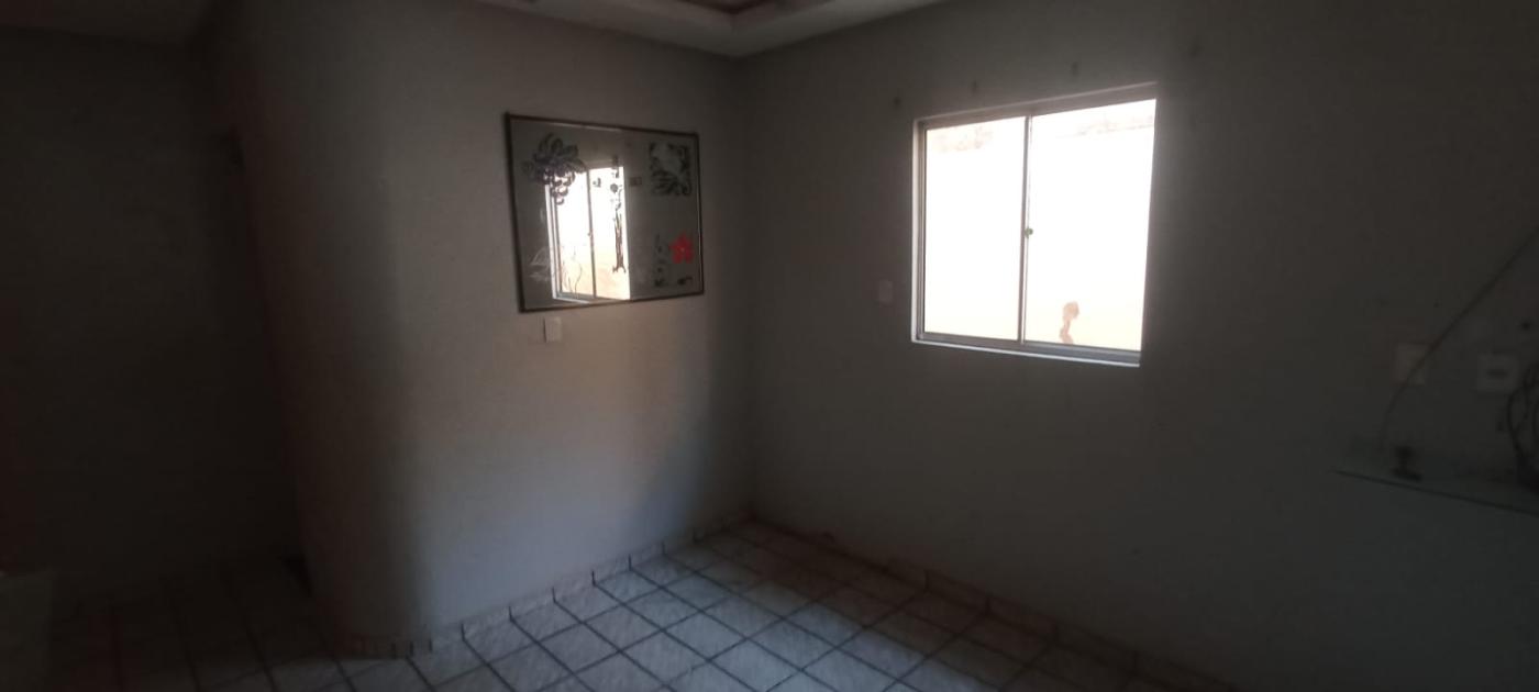 Casa à venda com 3 quartos, 105m² - Foto 5