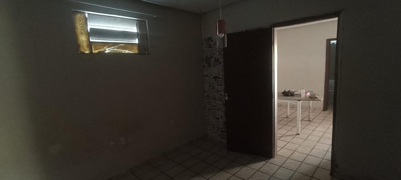 Casa à venda com 3 quartos, 105m² - Foto 9