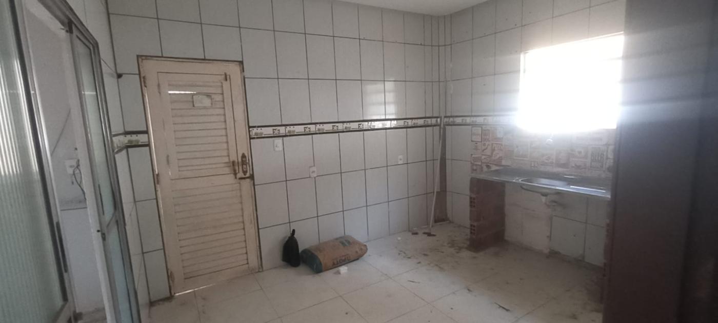 Casa à venda com 3 quartos, 105m² - Foto 12