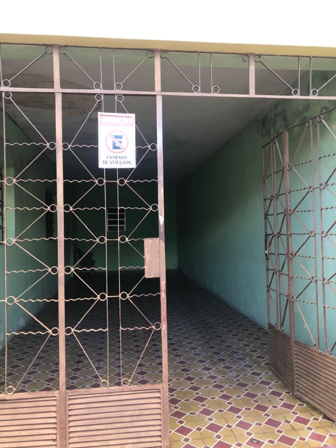 Casa à venda com 4 quartos, 306m² - Foto 4