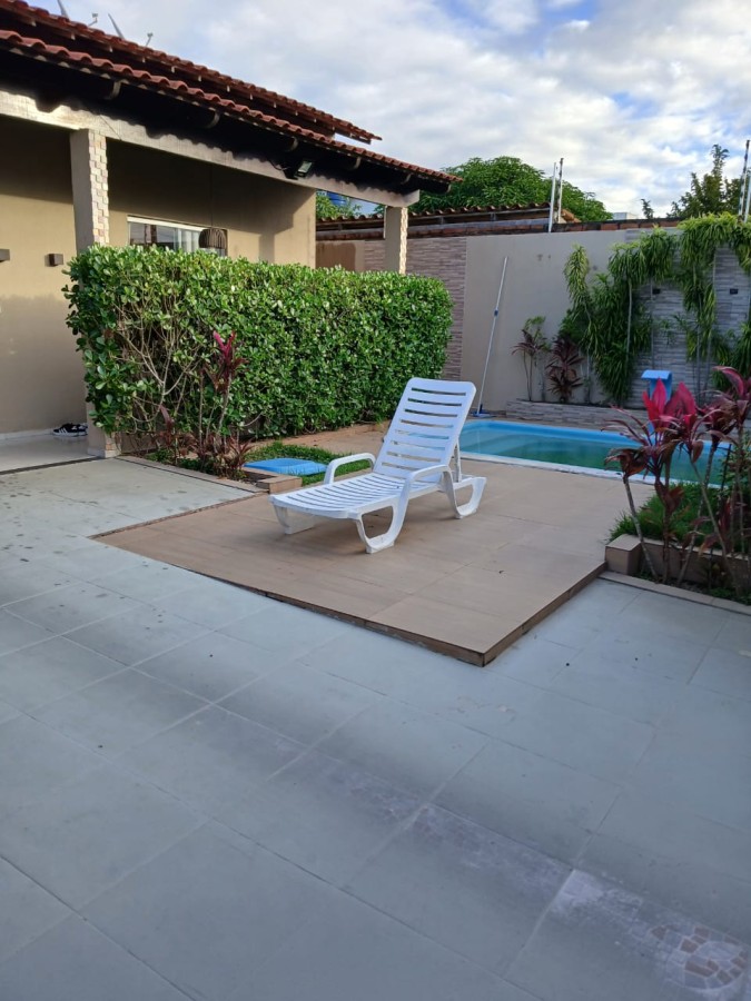 Casa à venda com 3 quartos, 200m² - Foto 4