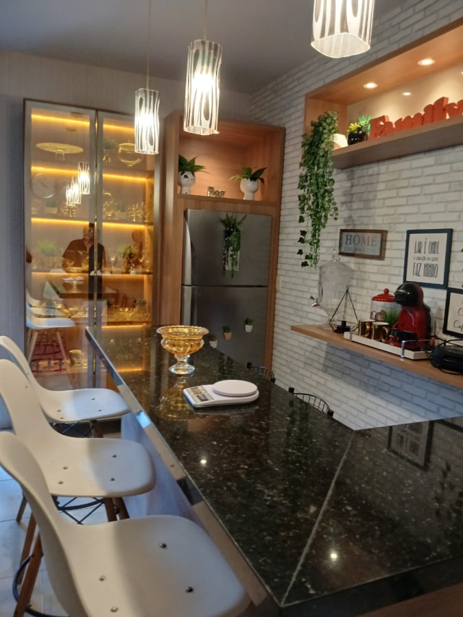 Casa à venda com 3 quartos, 200m² - Foto 8