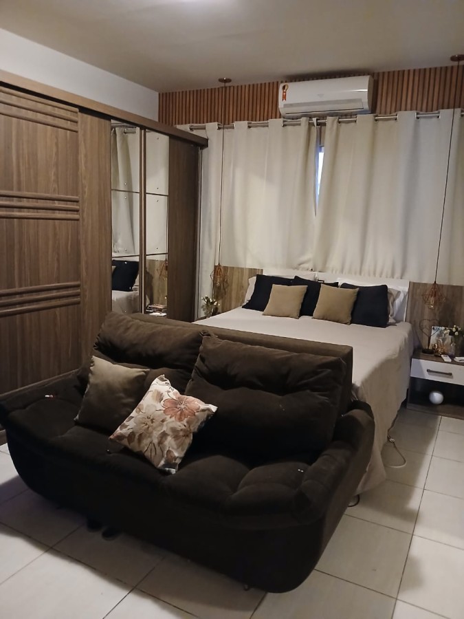 Casa à venda com 3 quartos, 200m² - Foto 11